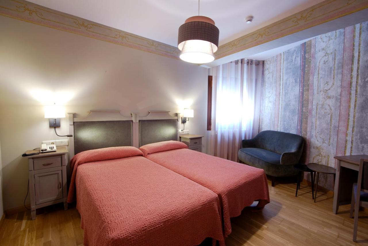Hotel Bujaruelo Torla Esterno foto
