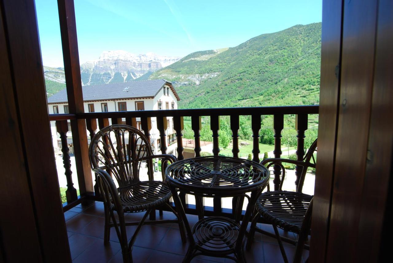 Hotel Bujaruelo Torla Esterno foto