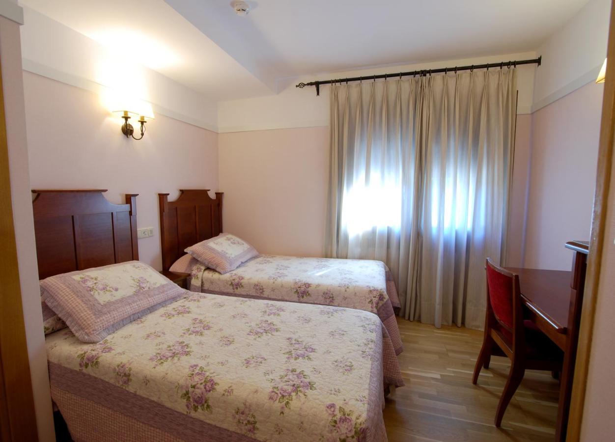 Hotel Bujaruelo Torla Esterno foto