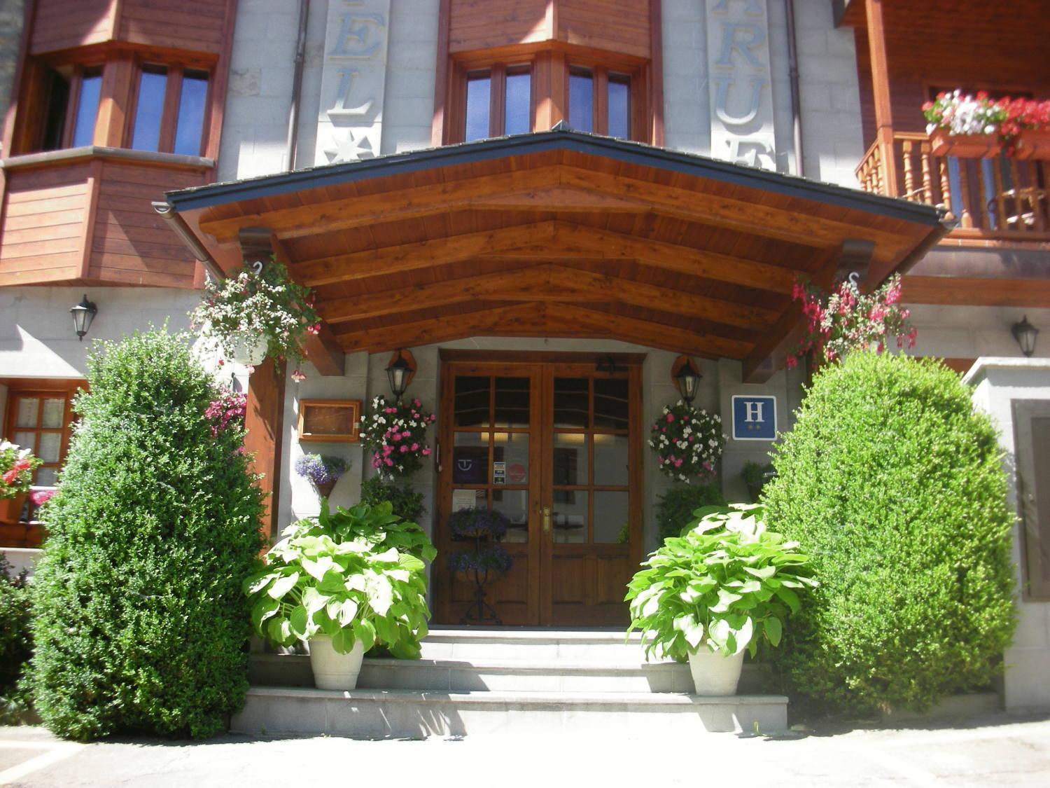 Hotel Bujaruelo Torla Esterno foto