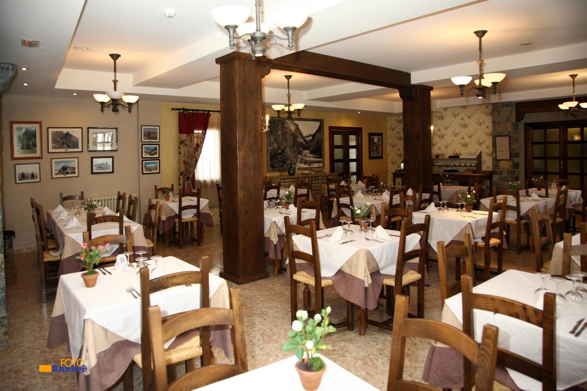 Hotel Bujaruelo Torla Esterno foto
